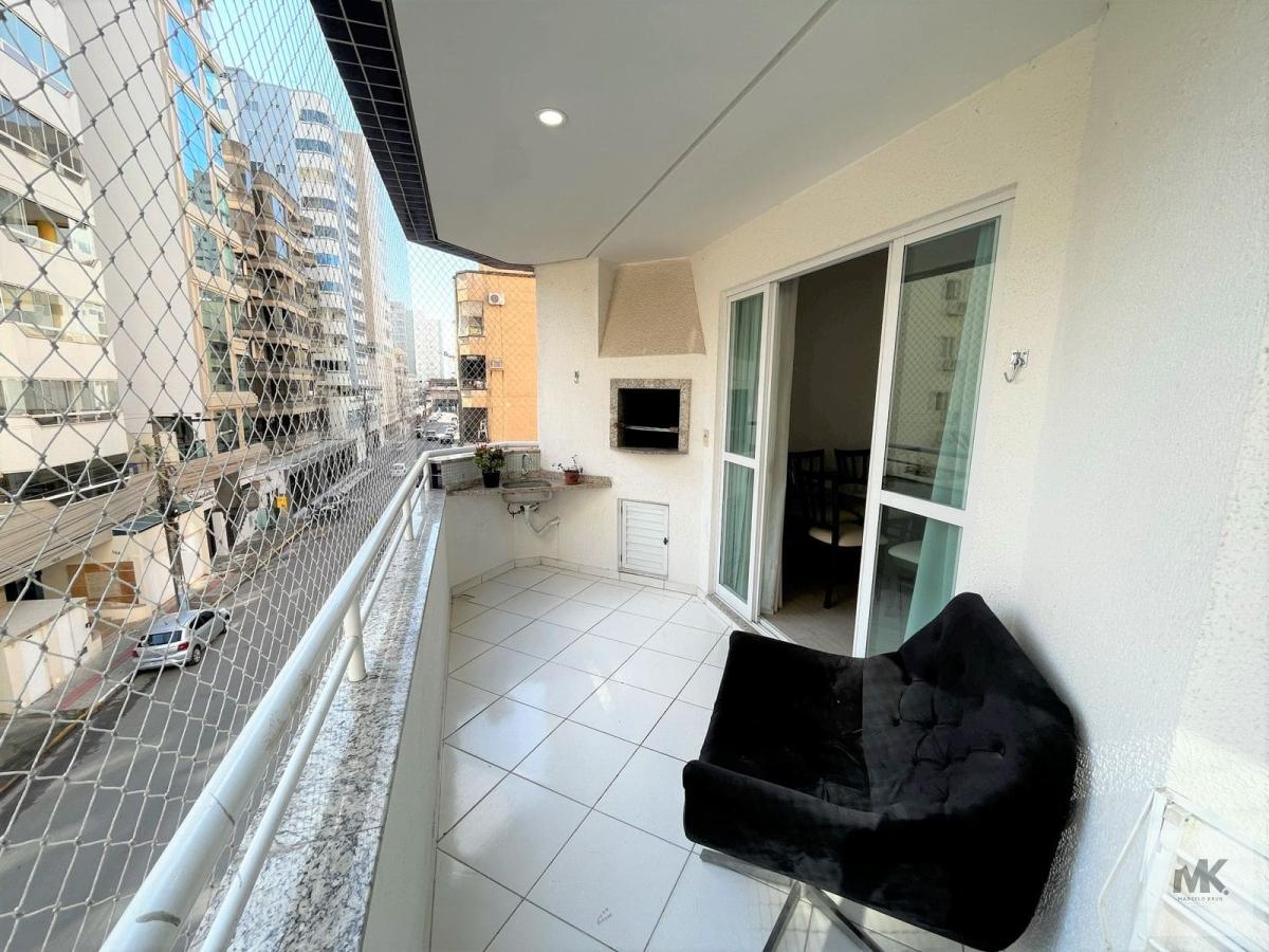 Apartamento á Venda  3 Dormitórios Sendo 1 suíte 112m²,Privativos  Meia Praia de Itapema - Marcelo Krug Corretor de Imóveis