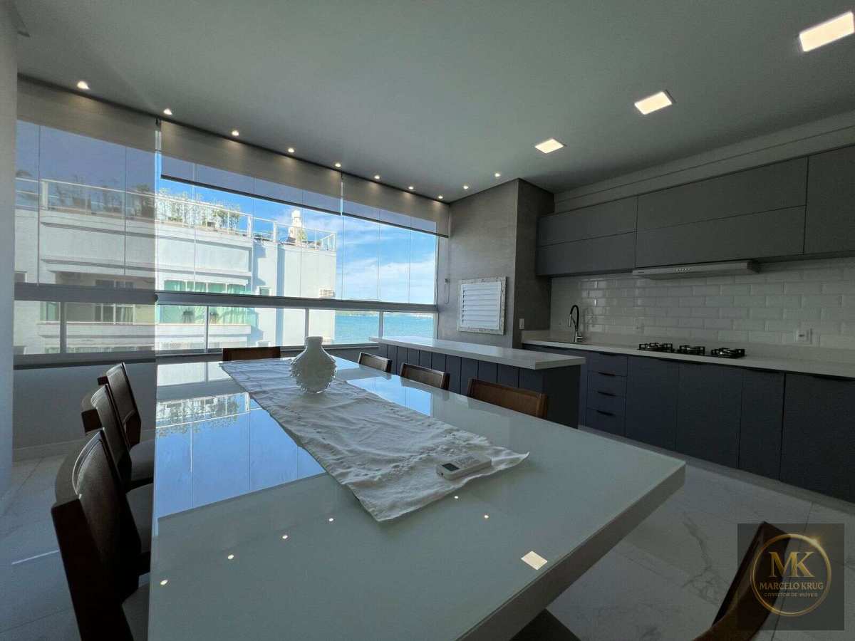 Apartamento à venda, com 2 suites e 2 vagas, área de Lazer, totalmente mobiliado  Porto Belo, Pereque, com 2 quartos, 82m² - Marcelo Krug Corretor de Imóveis