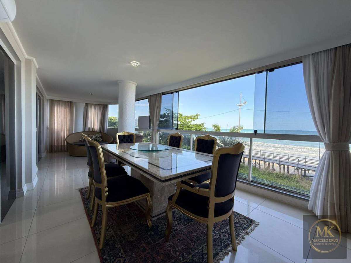 Apartamento á Venda Frente Mar  4 Dormitórios Sendo 2 suítes 197.m2 1 vaga Pagamento Facilitado em Meia Praia Itapema - Marcelo Krug Corretor de Imóveis