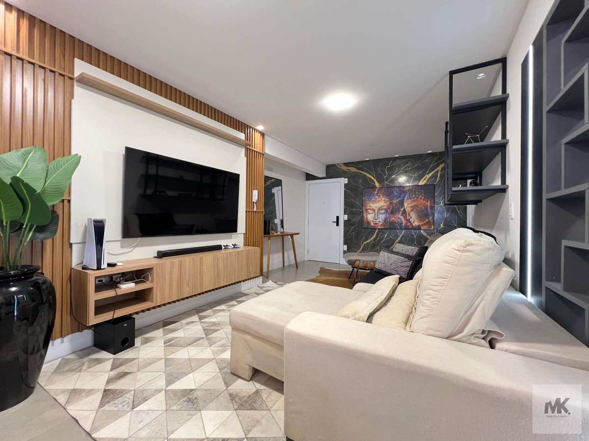 Apartamento à venda, 2 Suítes + 2 Vagas + Lazer Completo 108.00m² R$ 1.490.000,00 Meia Praia Itapema SC - Marcelo Krug Corretor de Imóveis
