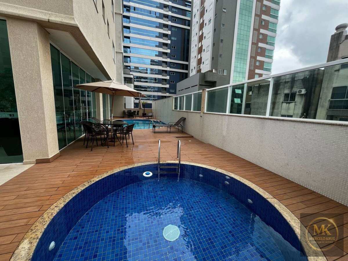 Apartamento á venda Quadra Mar, 4 suítes + 3 vagas Pagamento Facilitado Direto Dono Meia Praia Itapema Vista Mar - Marcelo Krug Corretor de Imóveis