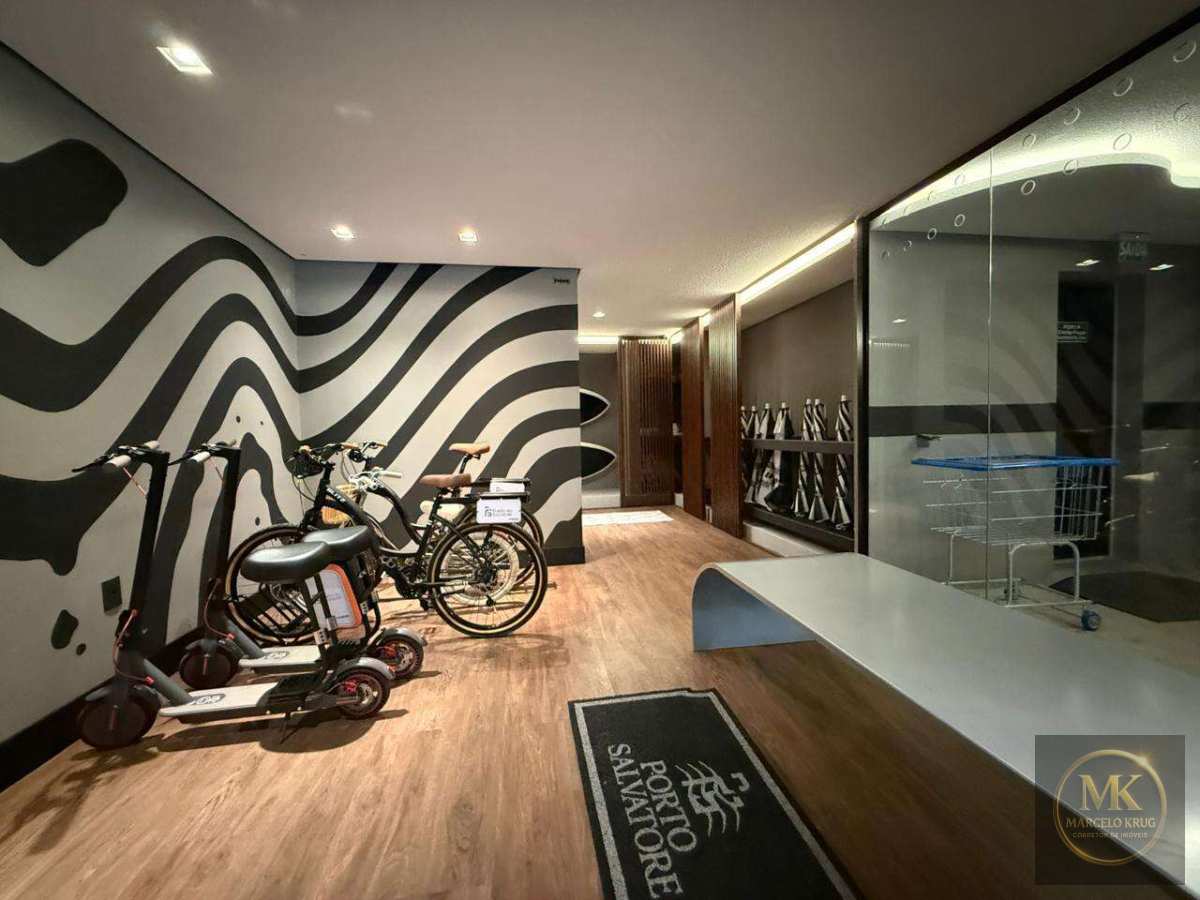 Apartamento á Venda Vista Mar 4 suítes sendo 1 Máster 197m2 privativos Praia do Perequê Porto Belo Pagamento Facilitado. - Marcelo Krug Corretor de Imóveis