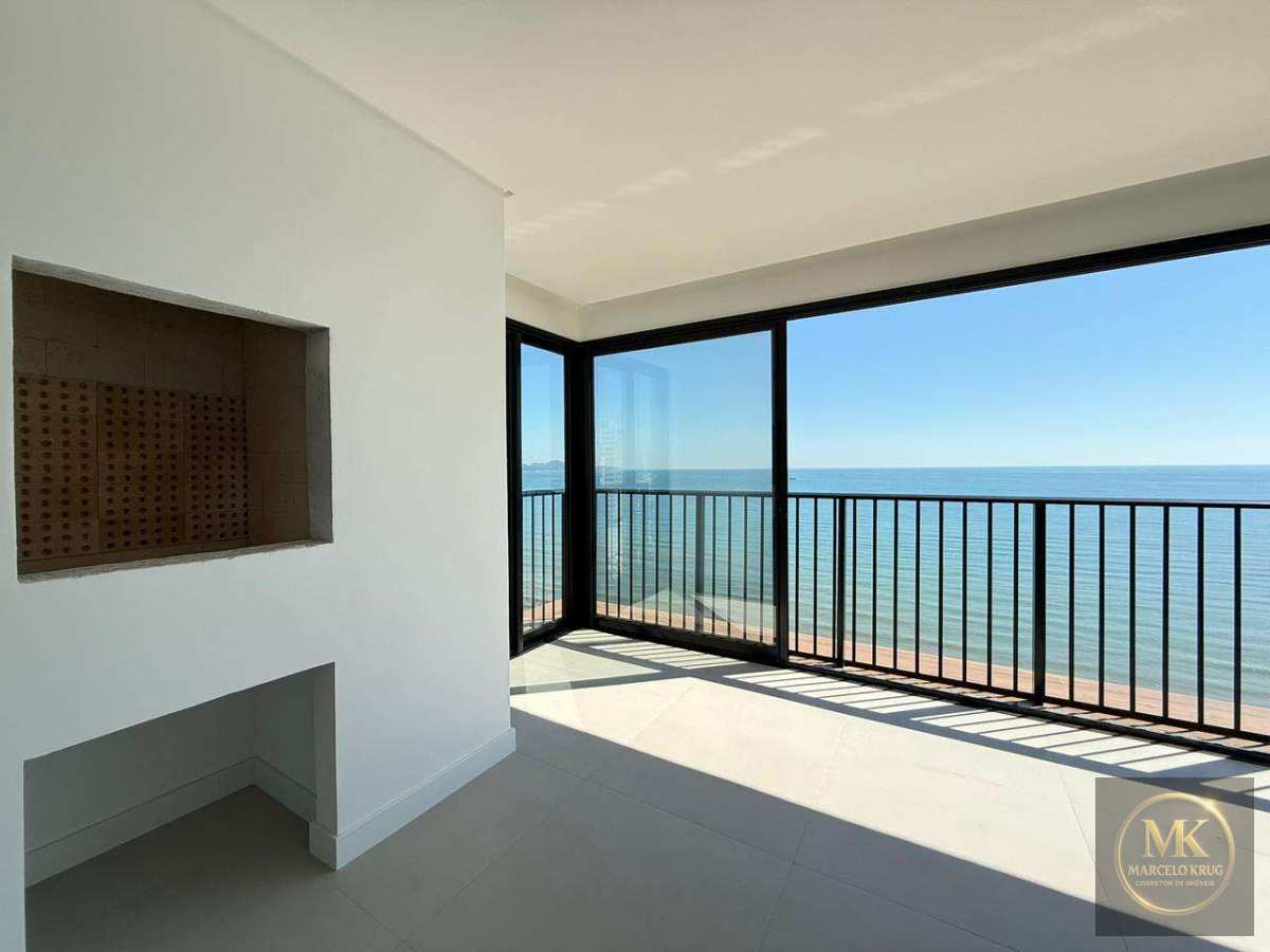 Apartamento á Venda Vista Mar 4 suítes sendo 1 Máster 197m2 privativos Praia do Perequê Porto Belo Pagamento Facilitado. - Marcelo Krug Corretor de Imóveis