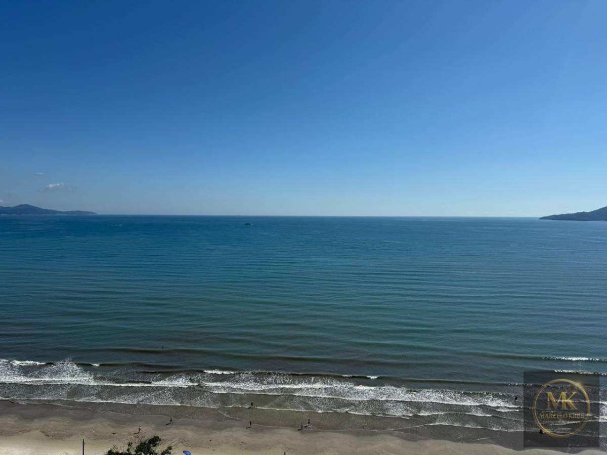 Apartamento á Venda Vista Mar 4 suítes sendo 1 Máster 197m2 privativos Praia do Perequê Porto Belo Pagamento Facilitado. - Marcelo Krug Corretor de Imóveis
