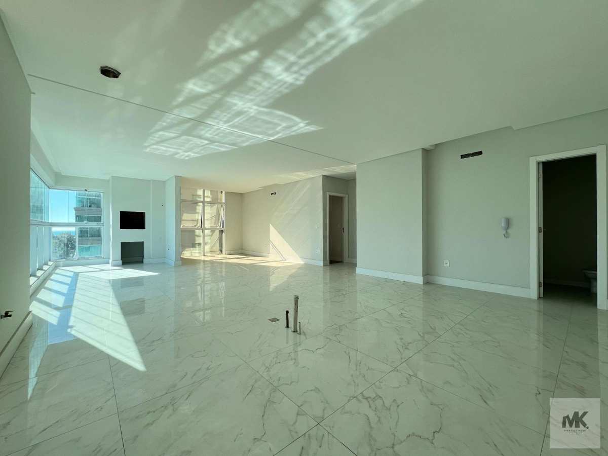 Apartamento à venda 3 Suítes + 2 Vagas + Lazer Pagamento  Direto com Proprietário, em Meia Praia Itapema SC - Marcelo Krug Corretor de Imóveis