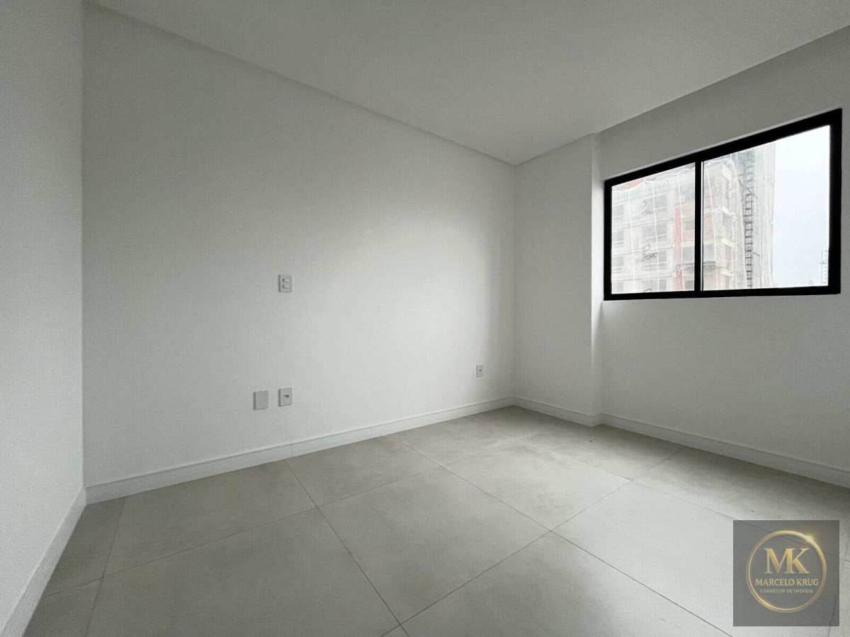 Apartamento com 2 Suítes + 2 Vagas + Lazer Novo Sem Mobília em Perequê Porto Belo SC Pagamento Facilitado - Marcelo Krug Corretor de Imóveis