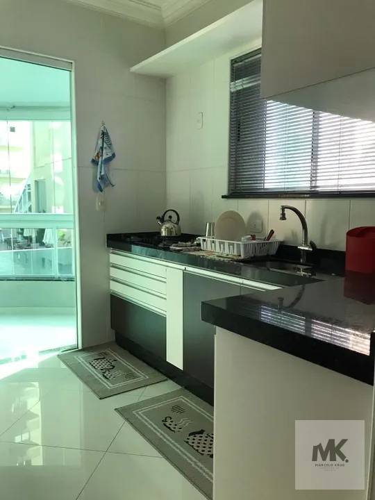Apartamento à venda em Itapema, MEIA PRAIA, com 3 quartos, 138m² - Marcelo Krug Corretor de Imóveis