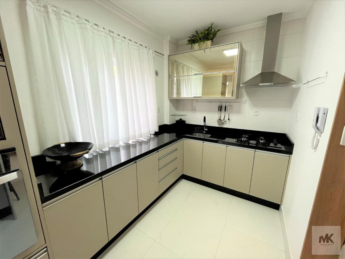 Apartamento com 3 quartos, 121m², à venda em Itapema, Meia Praia - Marcelo Krug Corretor de Imóveis