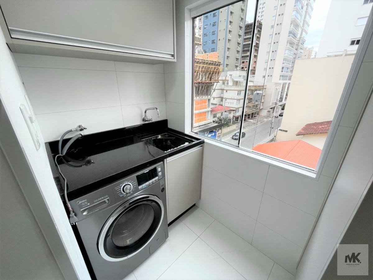 Apartamento com 3 quartos, 121m², à venda em Itapema, Meia Praia - Marcelo Krug Corretor de Imóveis