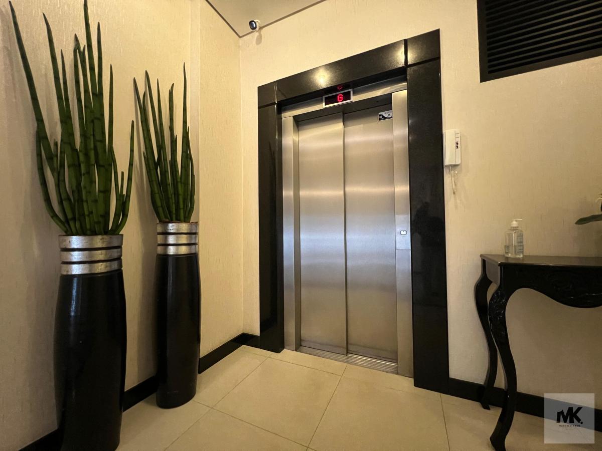 Apartamento à Venda 3 Dormitórios Sendo 1 Suíte 146m² Privativos Pagamento Facilitado Direto Dono em Meia Praia - Marcelo Krug Corretor de Imóveis