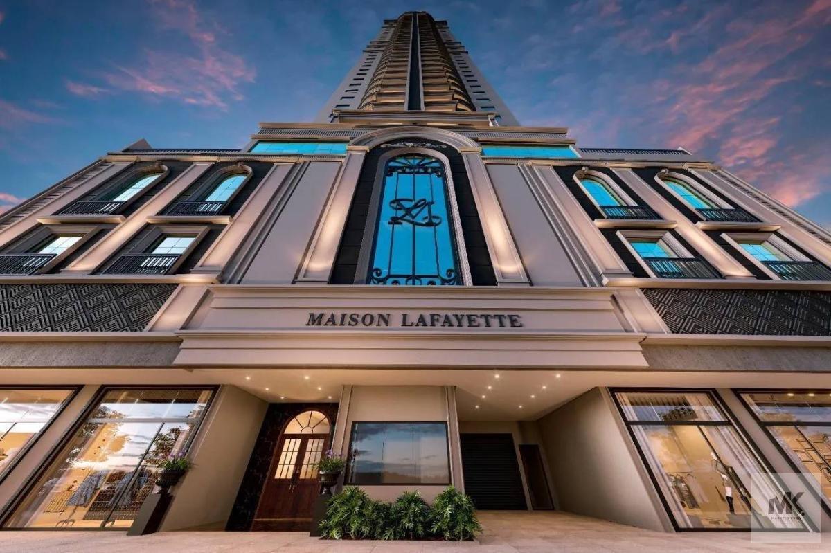 Apartamento de luxo 4 Suítes 185m² Privativos , à venda em Itapema, Meia Praia - Marcelo Krug Corretor de Imóveis