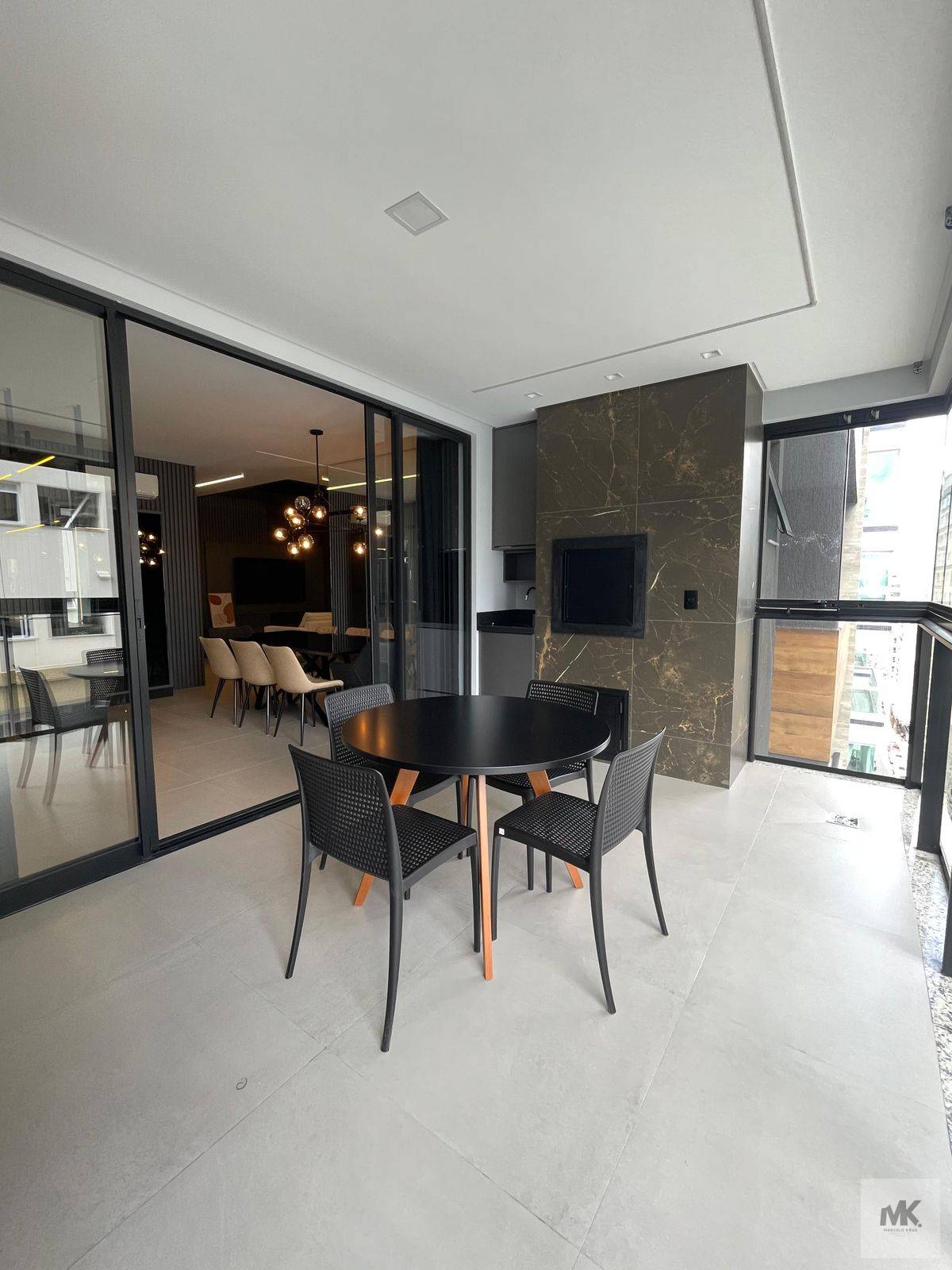 Apartamento de Luxo Rua 244 Perto Mar  ao shopping Russi Russi 3 suítes 2 vagas + Lazer completo Pagamento Parcelado - Marcelo Krug Corretor de Imóveis