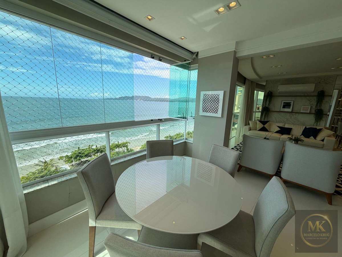 Apartamento Frente Mar á Venda 4 Suítes ,Sendo 1 Máster 185m2 Privativos  + 3 Vagas em Meia Praia de Itapema - Marcelo Krug Corretor de Imóveis