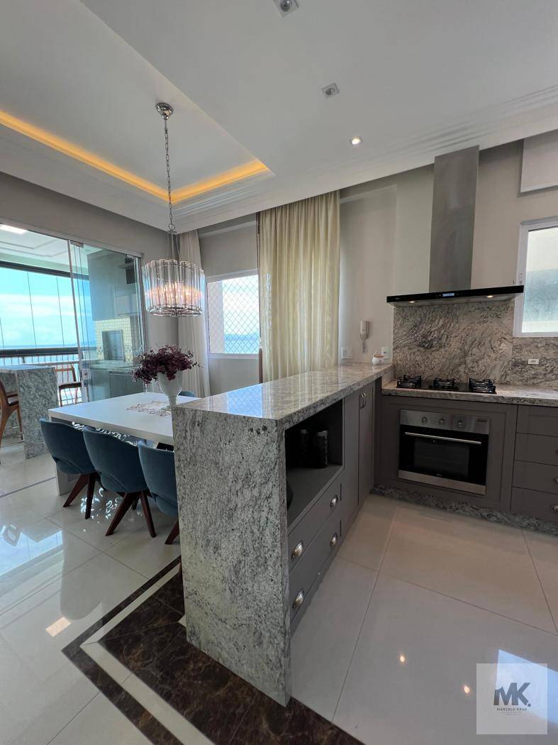Apartamento Luxuoso Frente Mar Pé na Área Meia Praia Próximo ao Russi Russi 3 Suítes 2 Vagas 168.00m2 Privativos 7,6 milhões. - Marcelo Krug Corretor de Imóveis