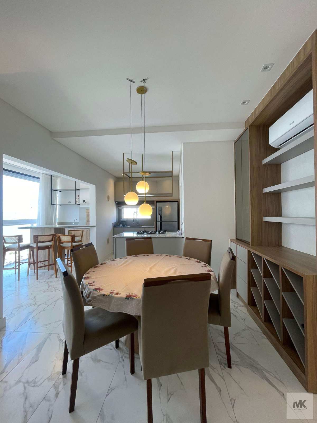 Apartamento Vista Mar Valor 3 Suítes + 3 Vagas Mobiliado Centro de Itapema á Vista 1.850.000,00 Direto com Proprietário - Marcelo Krug Corretor de Imóveis