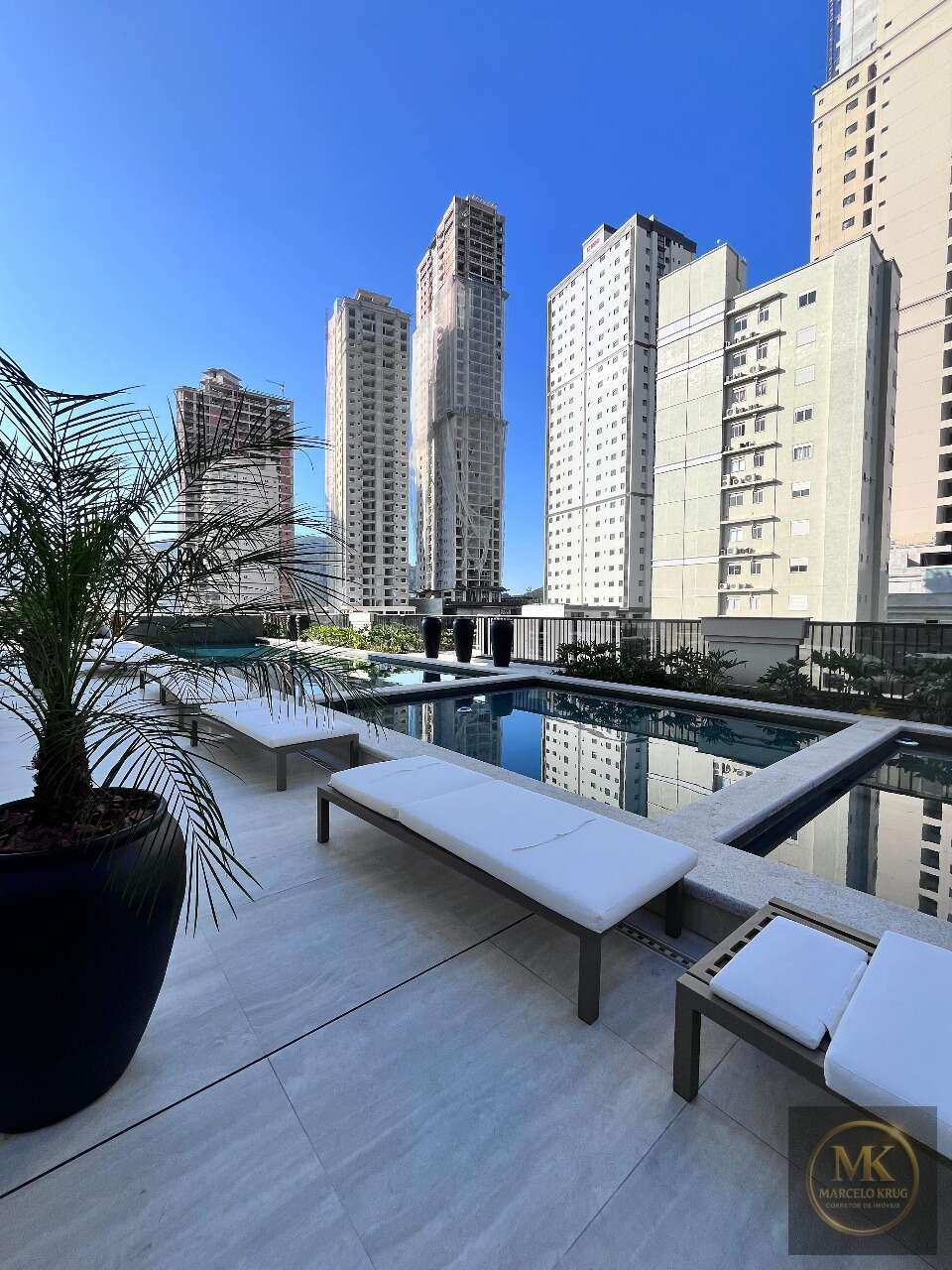 Apartamento Novo Semi Mobiliado 116m2 Privativos Vista Mar 3 Suítes + 2 Vagas + Lazer Pagamento Abaixo do Mercado Centro Itapema - Marcelo Krug Corretor de Imóveis