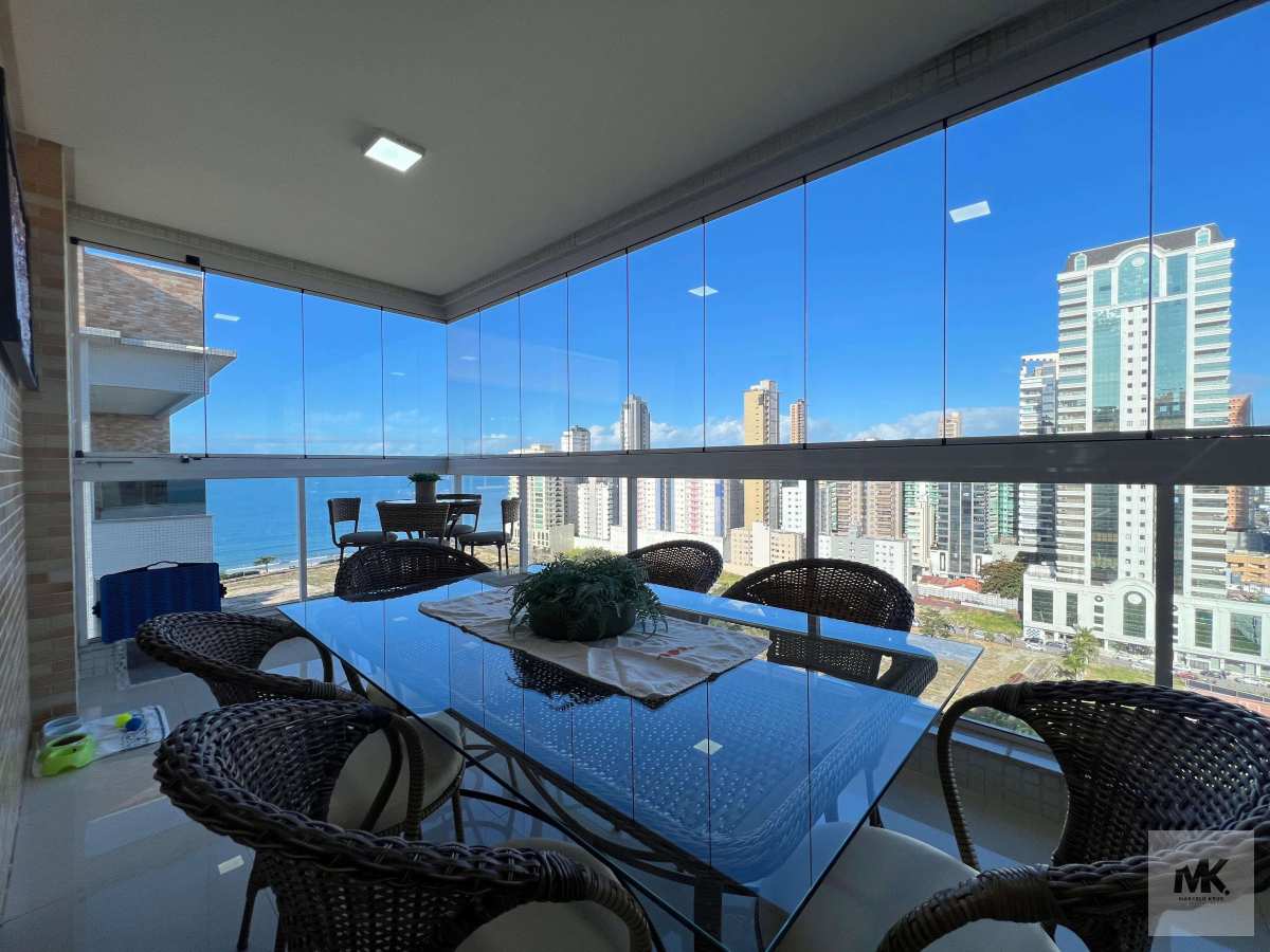 Apartamento Quadra Mar 3 Suítes Sendo 1 Máster,3 Vagas de garagem + Lazer Pagamento Facilitado em Meia Praia Itapema - Marcelo Krug Corretor de Imóveis