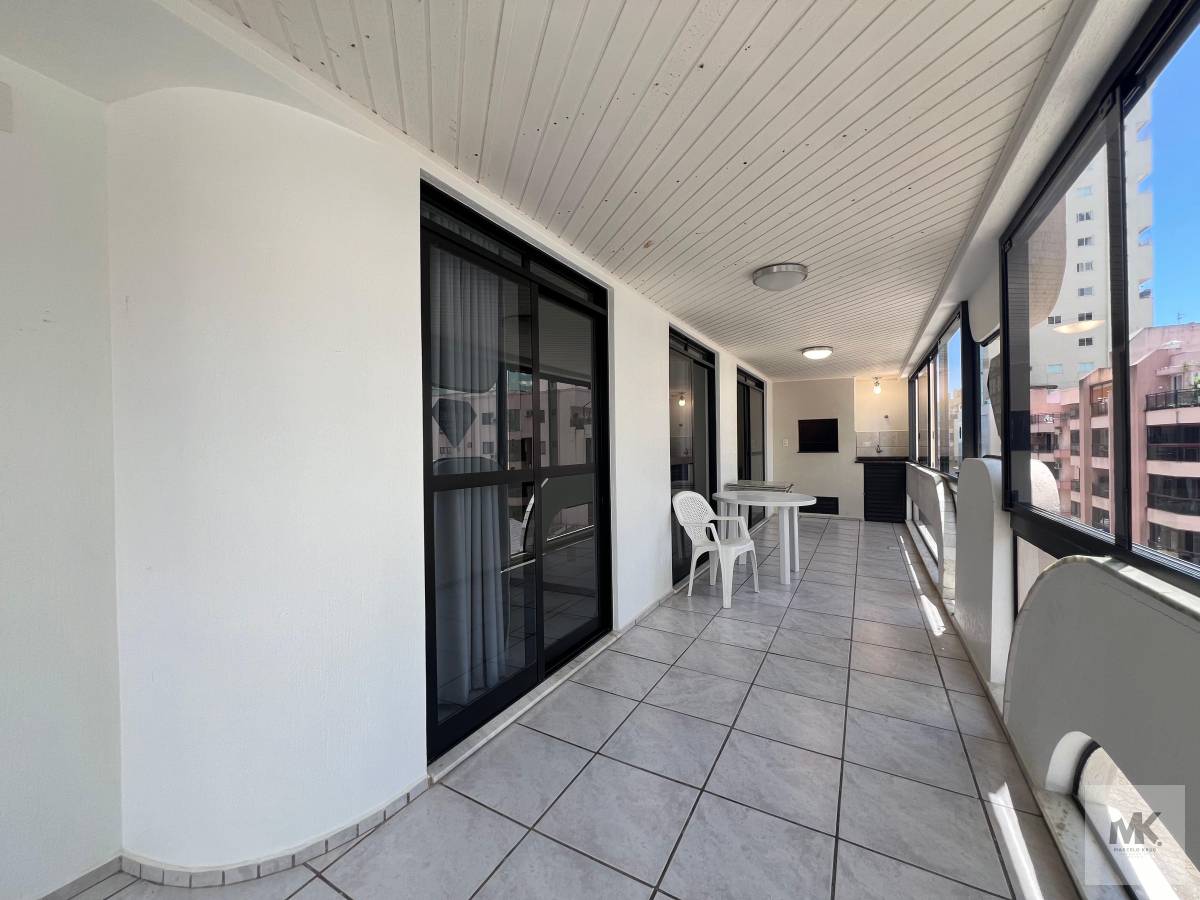 Apartamento Apenas 50 Metros do Mar - Quadra Mar Meia Praia Próximo do Pier 3 Dormitórios Sendo 1 Suíte R$ 1450.000,00 - Marcelo Krug Corretor de Imóveis