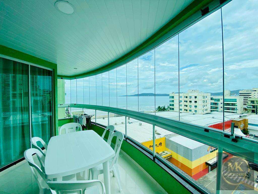 Apartamento Vista Mar  á Venda Quadra Mar 3 Dormitórios sendo 1 Suíte + 1 Vaga 13m2 Privativos em Meia Praia Itapema