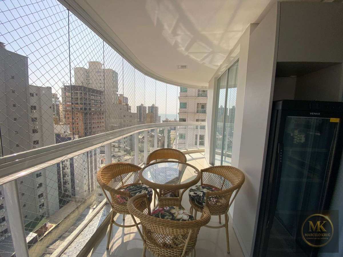 Apto de alto padrão em Meia Praia, Itapema – Lazer completo e localização privilegiada com