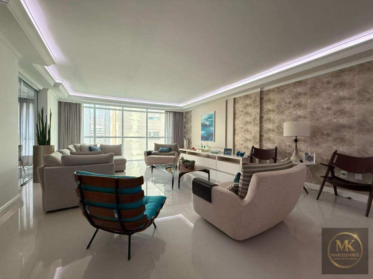 Apto Frente para Avenida Nereu Ramos Finamente Mobiliado 4 suítes Sendo 1 Máster 281m2 Privativos Pagamento Facilitado direto Meia Praia Itapema - Marcelo Krug Corretor de Imóveis