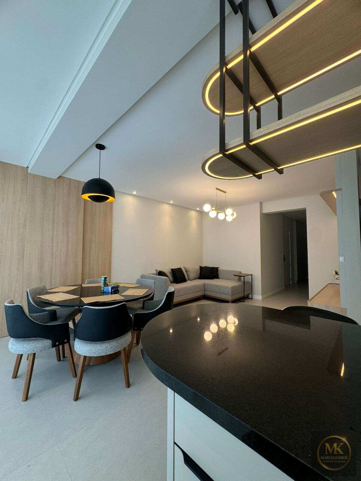 Apto novo mobiliado a vendo ou locação na Praia de Porto Belo, com 3 suítes e 2 vagas privativas e Lazer Completo - Marcelo Krug Corretor de Imóveis