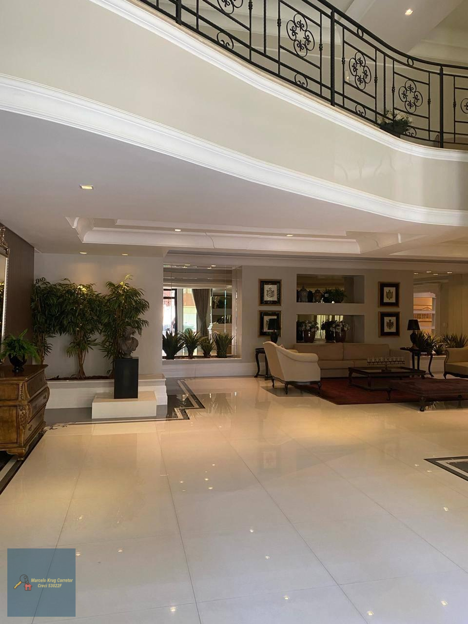 Belíssimo Apartamento de 4 Suítes com 3 Vagas de Garagem, Lazer Completo Próximo ao Mar no Centro de Itapema SC - Marcelo Krug Corretor de Imóveis