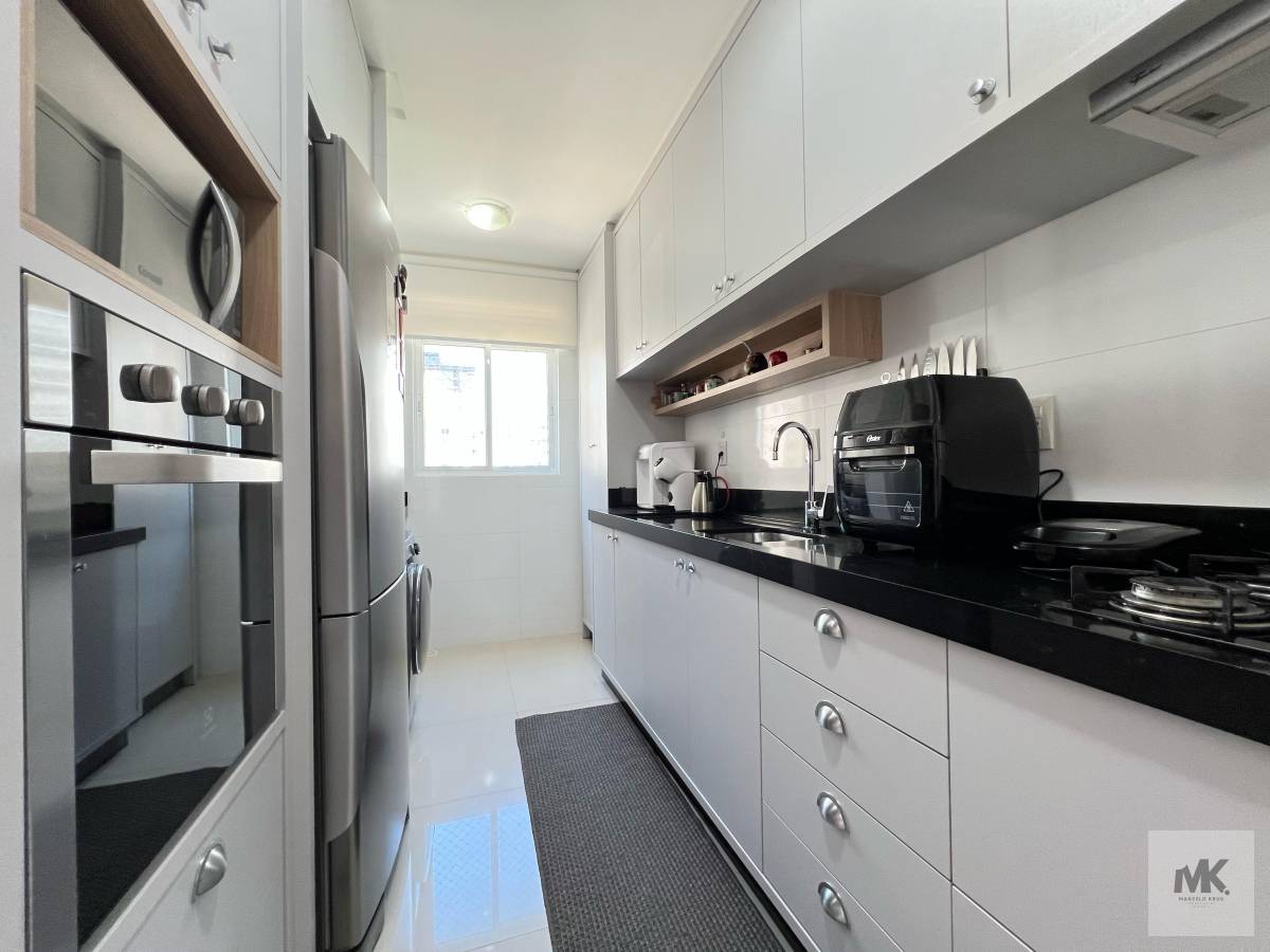 Belo Apartamento 2 Suítes 2 Vagas de garagem Lazer Completo R$ 1090.000,00 rua 256 Meia Praia de Itapema SC. - Marcelo Krug Corretor de Imóveis