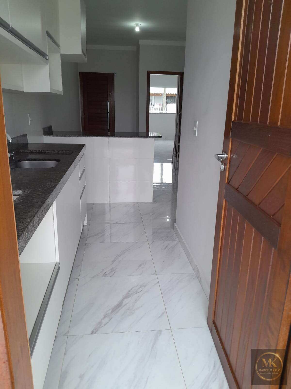 Casa Térrea com Suíte e Pátio – Pronta para Morar em Tijucas - Marcelo Krug Corretor de Imóveis