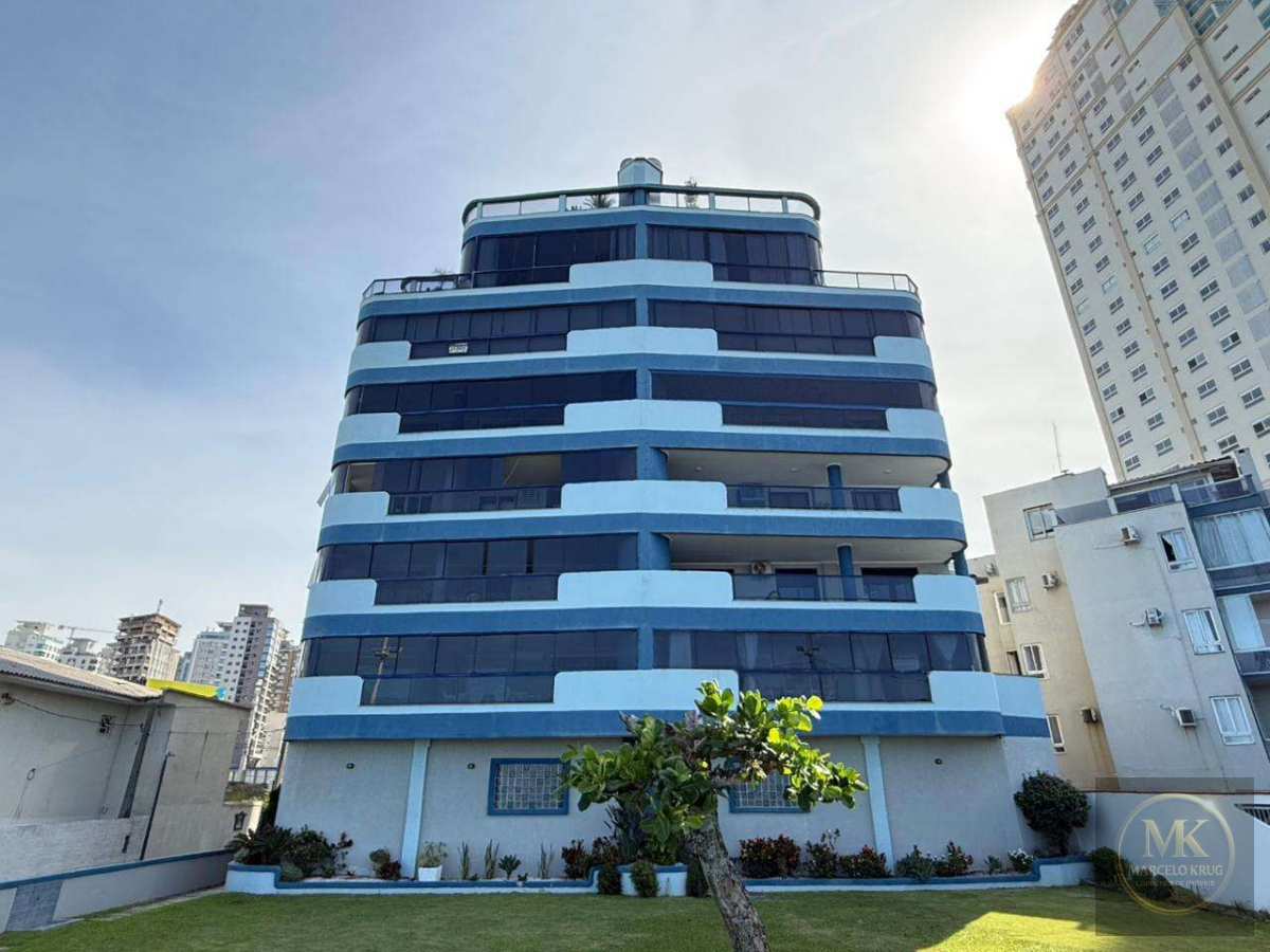 Cobertura á Venda 4 Dormitórios,  Sendo 1 Máster + 2 Vagas no Centro de Itapema com 326 m2 Oportunidade Única!! - Marcelo Krug Corretor de Imóveis