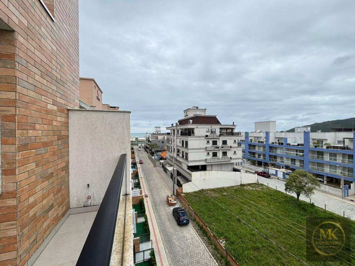 Duplex á Venda 3 suítes Será todo Mobiliado na Entrega da Venda Pagamento Facilitado Direto em Bombinhas SC - Marcelo Krug Corretor de Imóveis