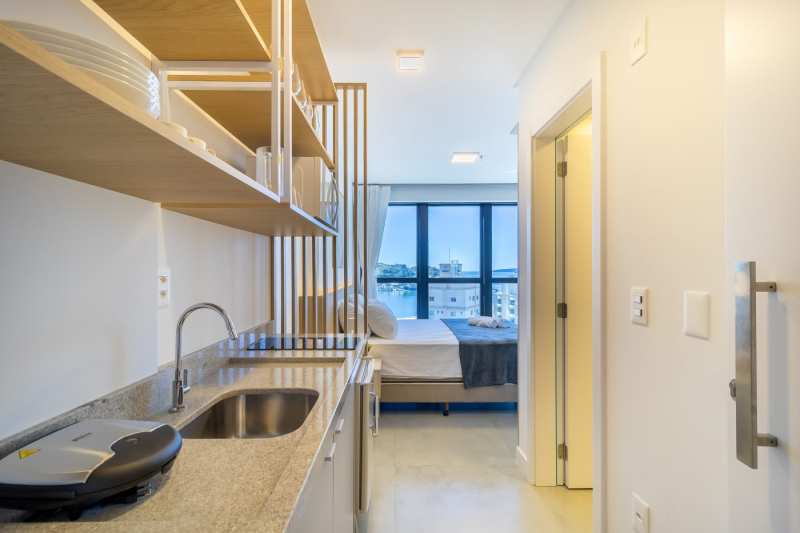 - Flat com Vista Mar à venda com 2 Dormitórios 40.07m2 Privativos Lazer Completo no Centro de  Itapema SC .