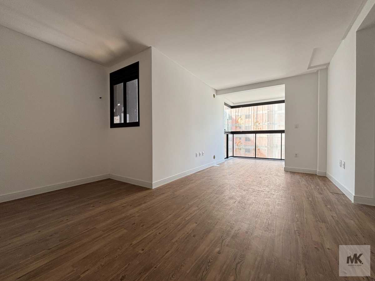 Lindo apartamento com 2 Dormitórios Sendo 1 Suíte + 1 Vaga + Lazer Completo Bairro Morretes Pagamento Facilitado Direto - Marcelo Krug Corretor de Imóveis