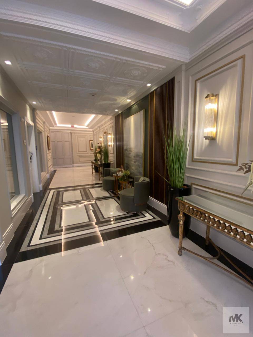 Lindo Apartamento Quadra Mar no Centro de Itapema  3 Suítes + 3 Vagas  Padrão Dallo com Vista Mar Pagamento Facilitado. - Marcelo Krug Corretor de Imóveis