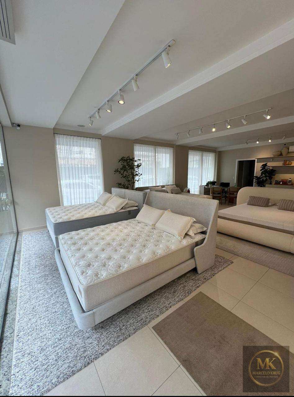 Sala Comercial Bem Localizada de esquina 2 Avenida Baixou Valor de 3.000.000,00 Por 2.300.000,00 - Marcelo Krug Corretor de Imóveis