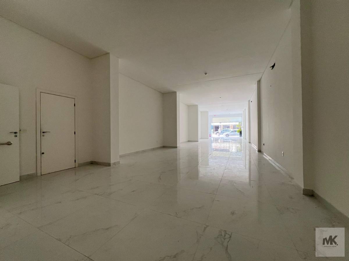 Sala Comercial Na Meia Praia Ótima Localização R$ 1.900.000,00  50% Entrada Saldo 12 X Direto Sem Financiamento Bancário. - Marcelo Krug Corretor de Imóveis