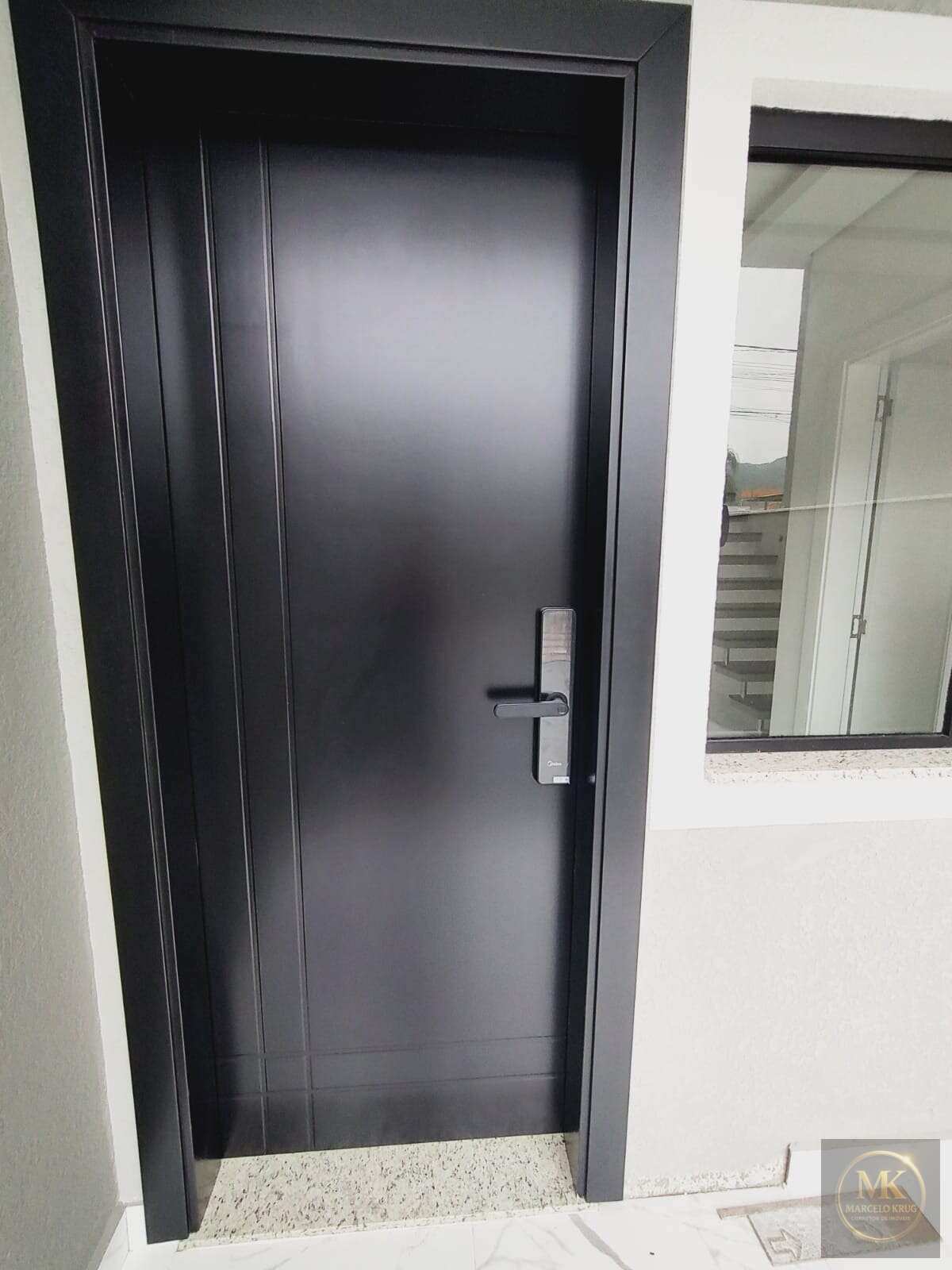 Sobrado á Venda 2 Suítes 72.m2 Privativos 2 Vagas Alto Padrão. Aceita Financiamento Bancário Morretes Itapema - Marcelo Krug Corretor de Imóveis