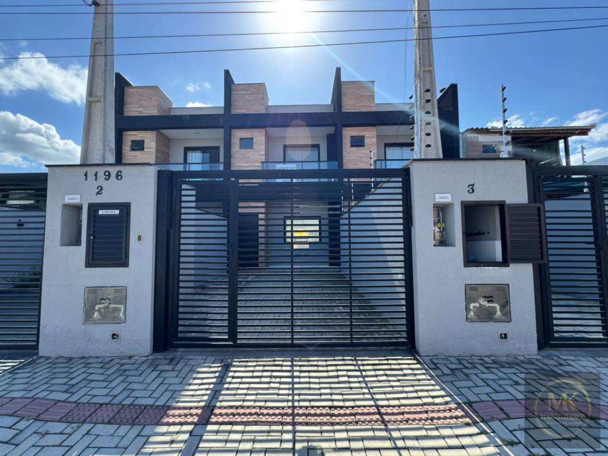 Sobrado á venda 3 Dormitórios Sendo 1 suíte 114m2 Privativos  + 1 Vagas  Pagamento Direto Proprietário em Morretes Itapema - Marcelo Krug Corretor de Imóveis