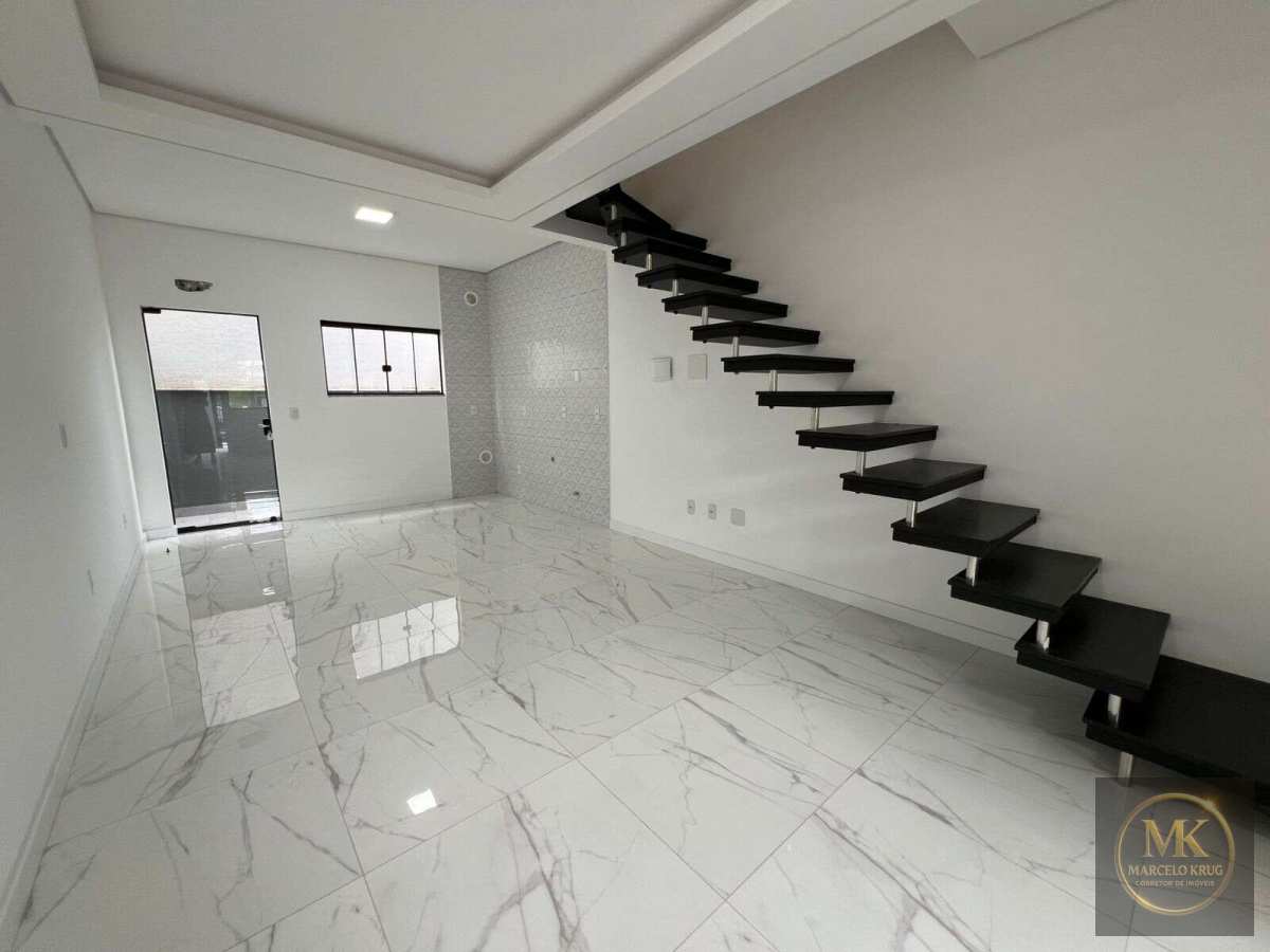 Sobrado Novo à venda em Itapema, Morretes, com 2 suítes, 70m² - Marcelo Krug Corretor de Imóveis