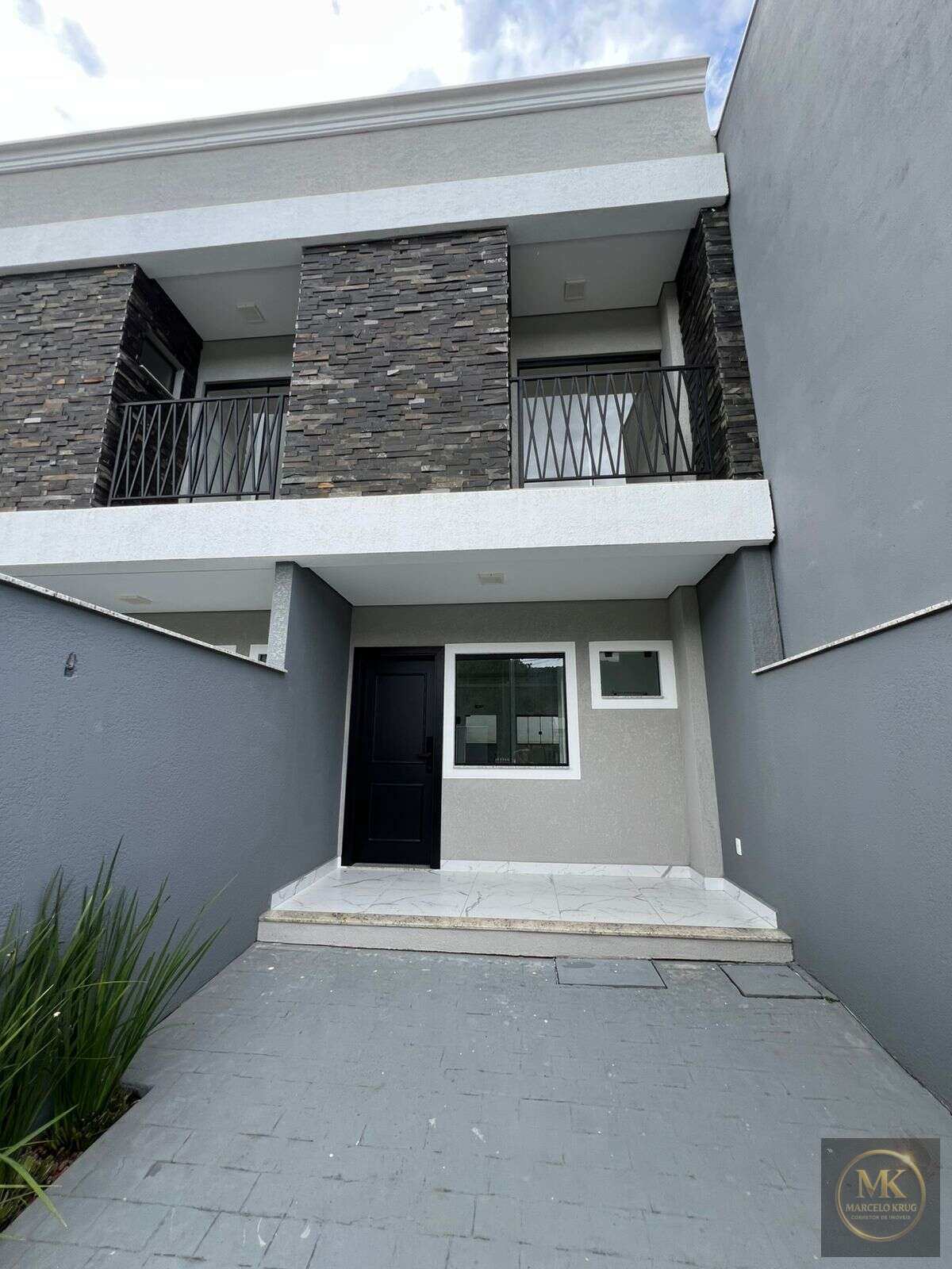 Sobrado Novo à venda em Itapema, Morretes, com 2 suítes, 70m²