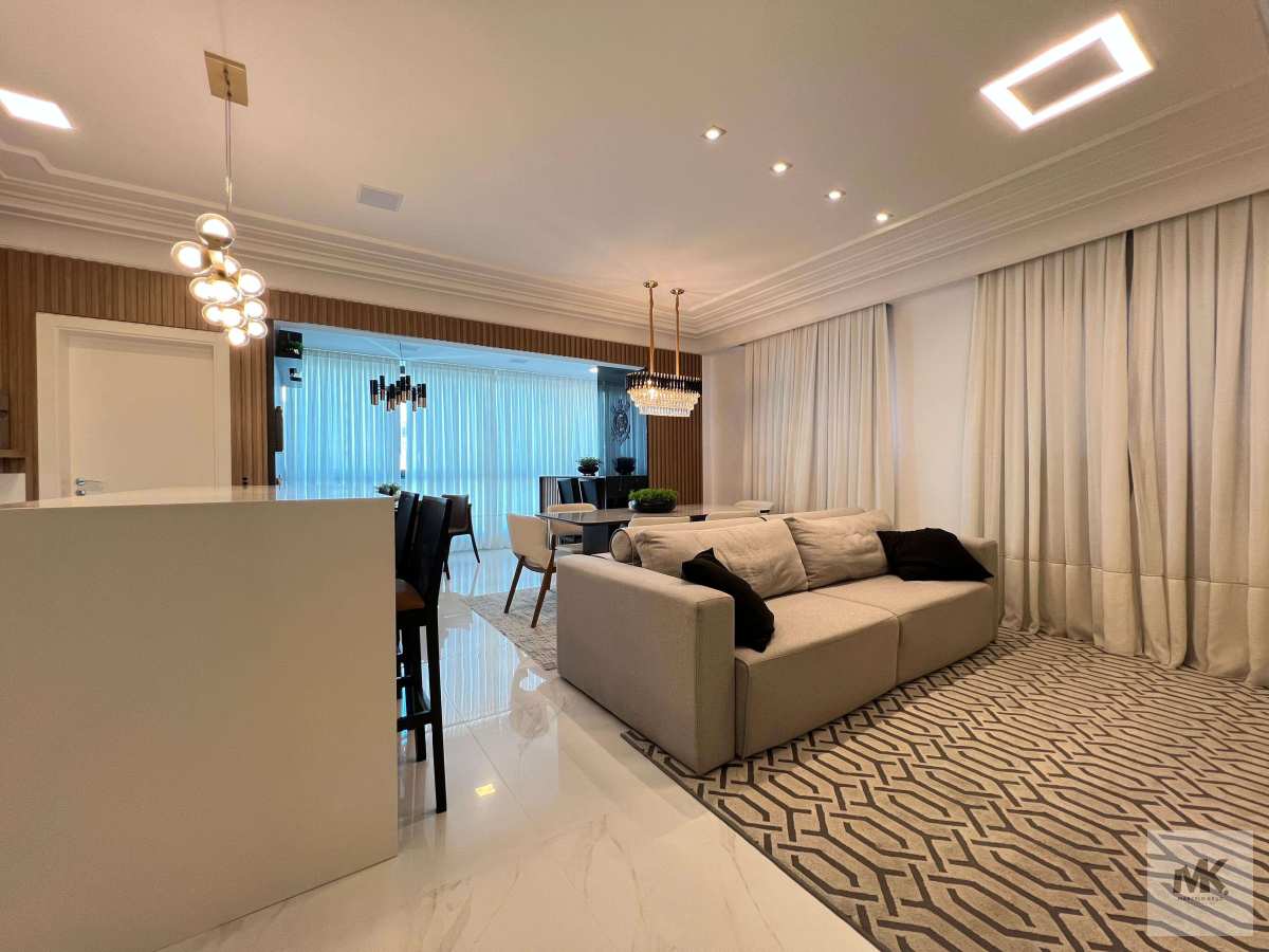 Vendo Apartamento 4 Suítes Sendo 1 Máster + 3 Vagas de Garagem + Lazer Pagamento Facilitado Direto com Proprietário - Marcelo Krug Corretor de Imóveis