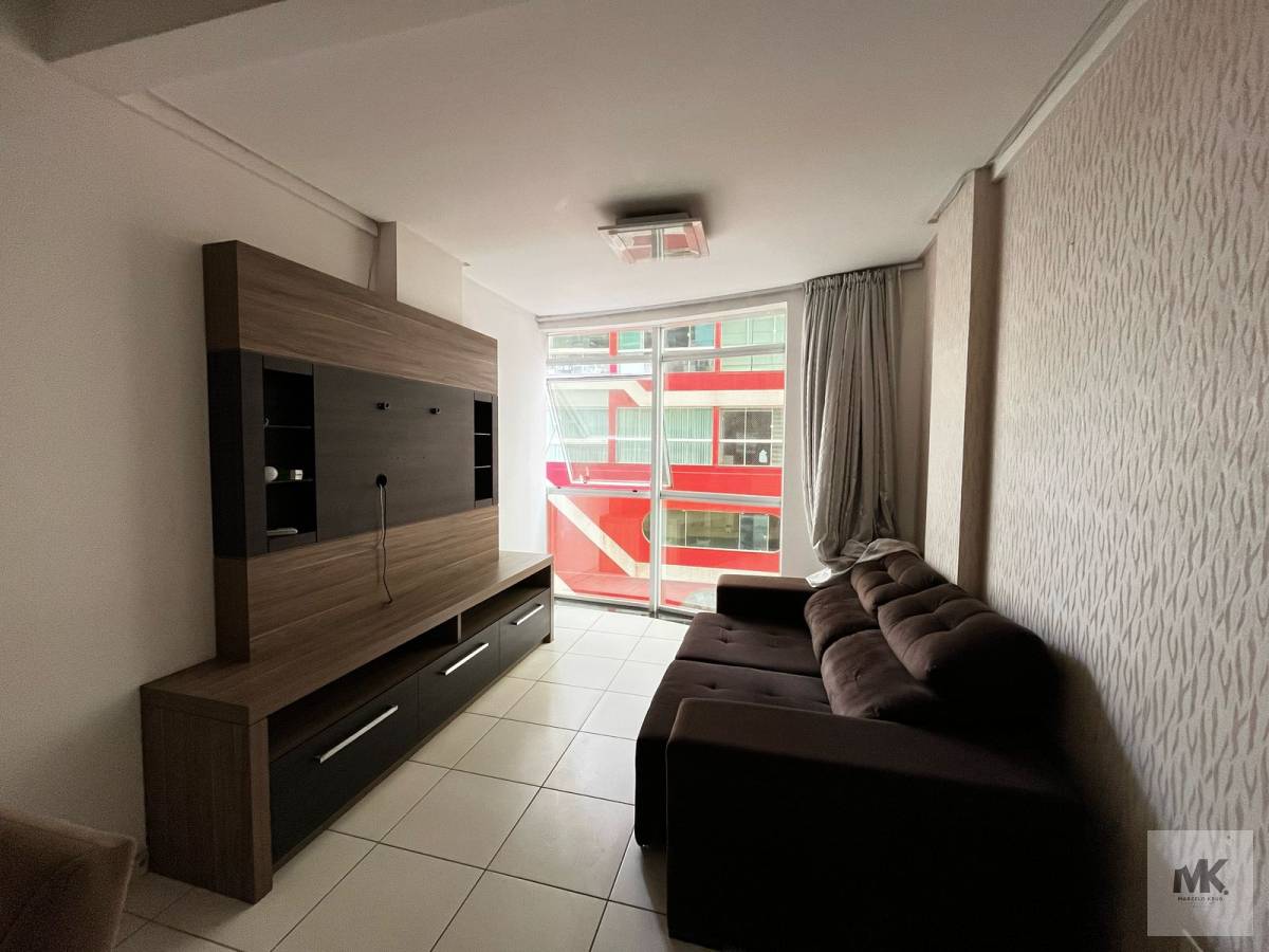 Vendo apartamento com 2 Dormitórios Sendo 1 suíte + 2 vagas de Garagem em Meia Praia há 200 Metros do Mar - Marcelo Krug Corretor de Imóveis