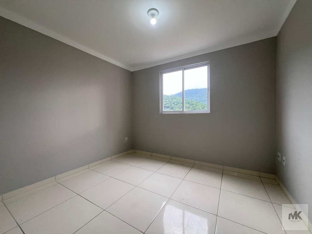 Vendo Apartamento com @ dormitórios Sendo 1 Suíte + 1 Vaga de Garagem Bairro tabuleiro Itapema Sc - Marcelo Krug Corretor de Imóveis