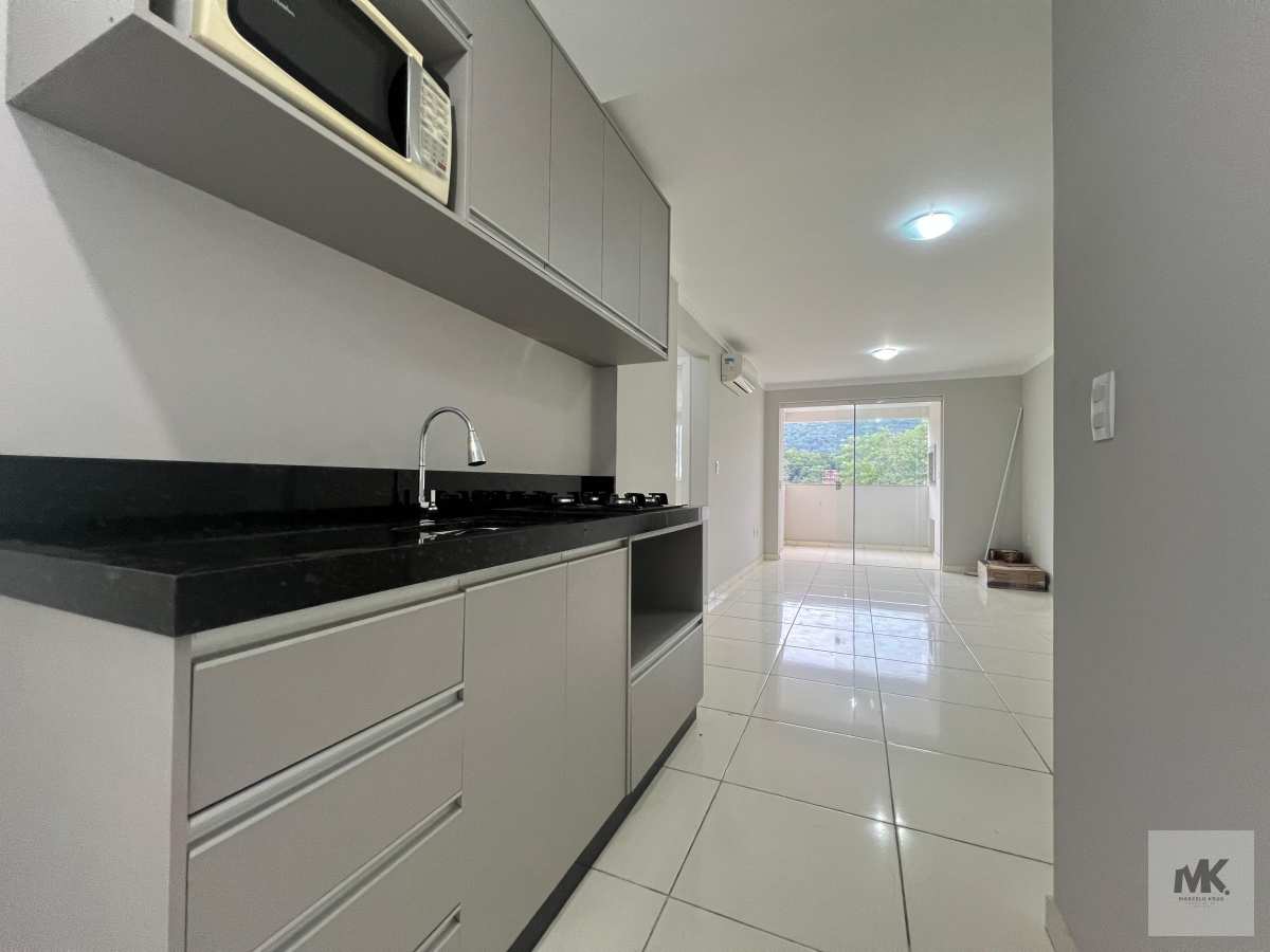 Vendo Apartamento com @ dormitórios Sendo 1 Suíte + 1 Vaga de Garagem Bairro tabuleiro Itapema Sc